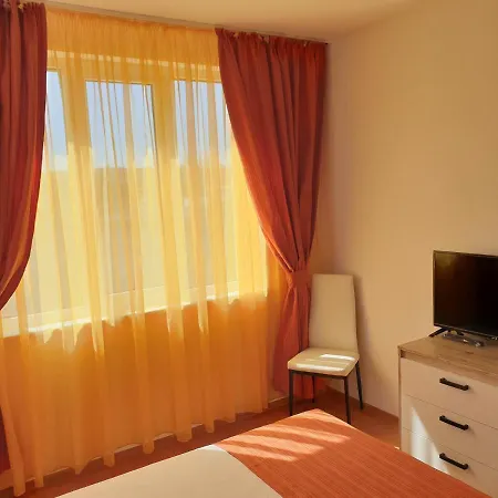 Sozopoli Hills апартамент б18 * Sozopol