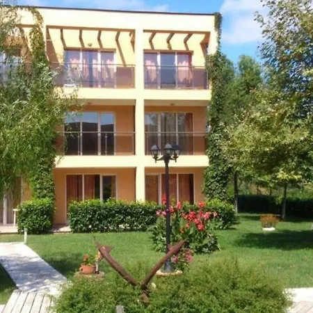 Apartment Sozopoli Hills апартамент б18 *